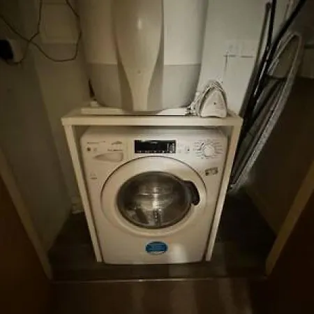 Airy 1 Bed Sleeps 2 * Manchester