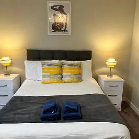 Apartment Cosy For 2 In Manchester