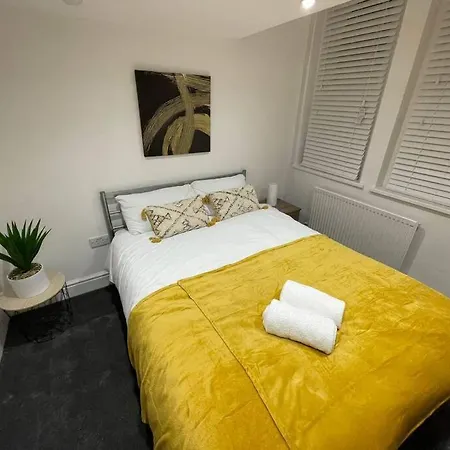 The Bank Manager's House - 7bedrooms - Free Parking - Rest&recharge Near Centre *