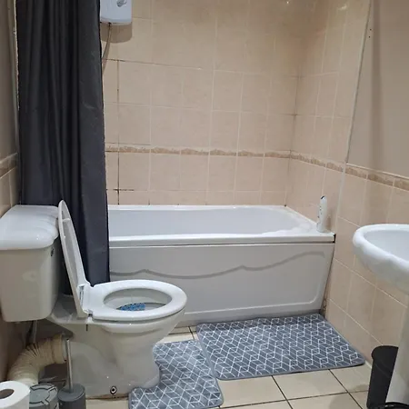Best Lodge Apartment *