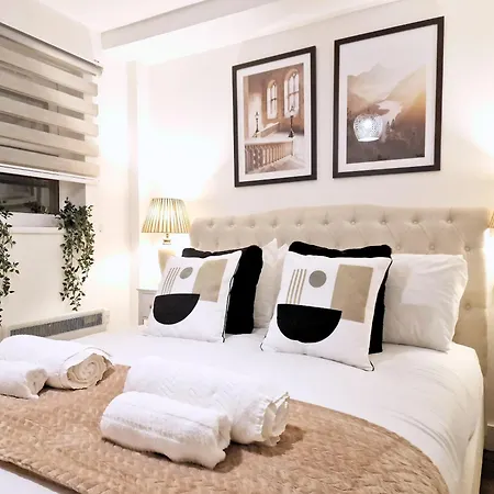 By Bevolve - Centre Apartamento *