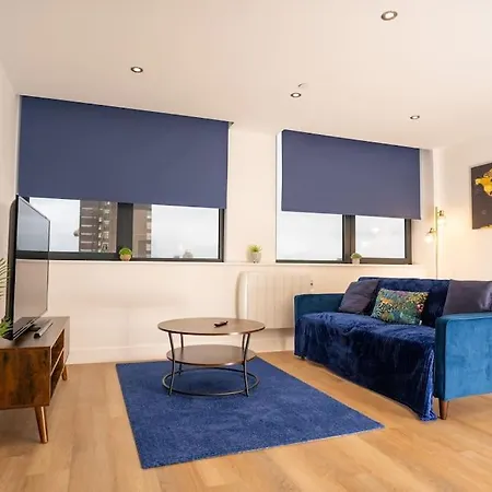 1 Bed Old Trafford Apt - Free Parking شقة