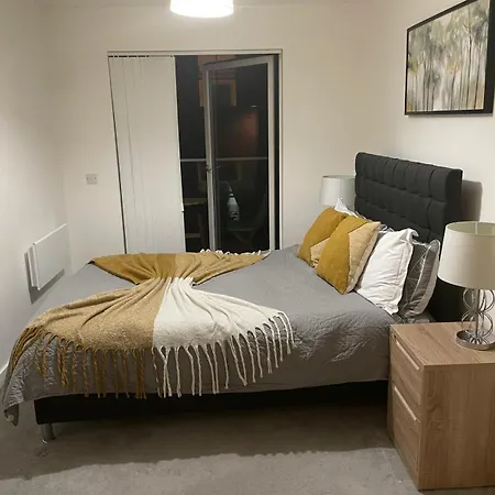 Centre Apartment *