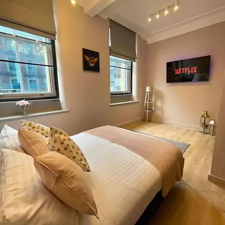 2 Bed Centre شقة مانشستر