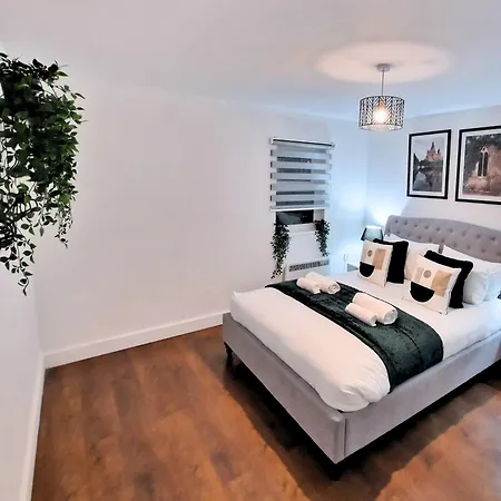By Bevolve - Centre Apartment Manchester