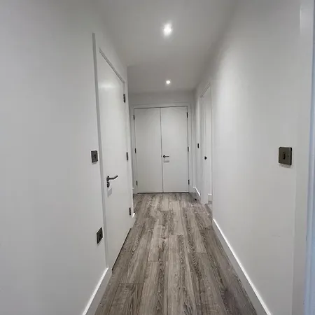 Cozy 2 Bed Flat Free Parking, City Centre Apartamento Mánchester