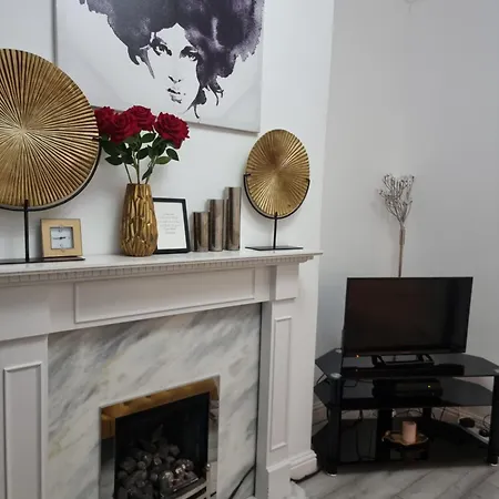 Gorgeous Stylish Cheri Victorian House In *