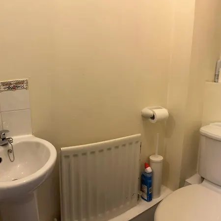 New Getaway - Free Gated Parking With Fob Apartment Manchester