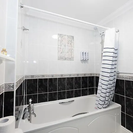 Apartman The Burton- Free Gated Parking Manchester