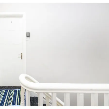 Fresh And Relaxing 1 Bd Flat 아파트 *