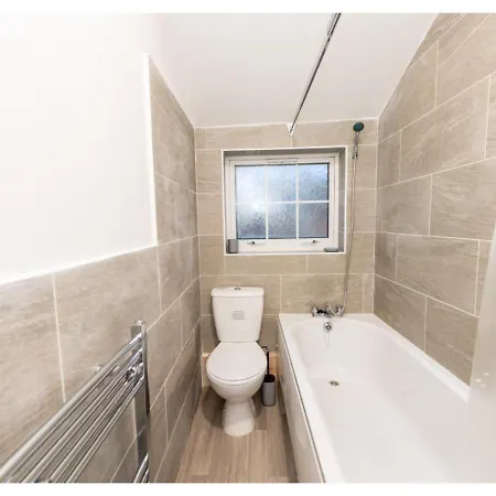 Fresh And Relaxing 1 Bd Flat 아파트 *