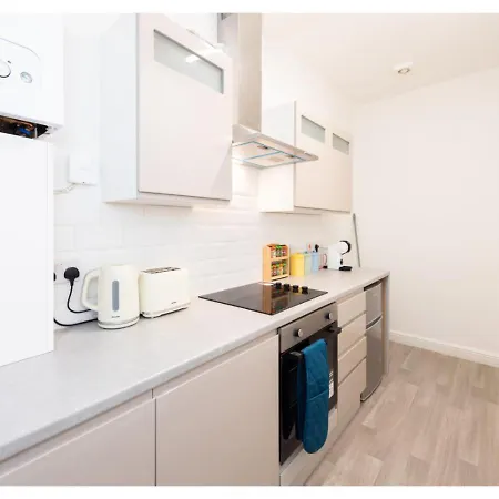 Fresh And Relaxing 1 Bd Flat 맨체스터