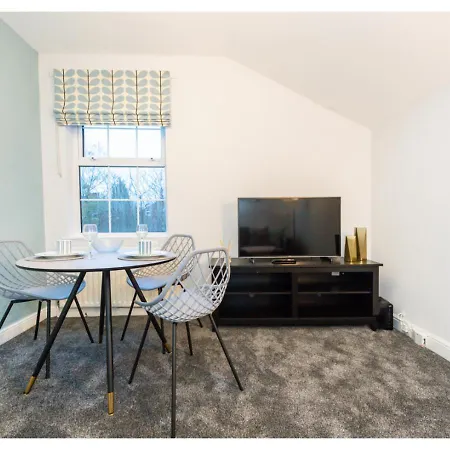 Fresh And Relaxing 1 Bd Flat 아파트 *
