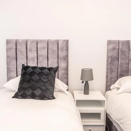 Benoit Apartment Manchester