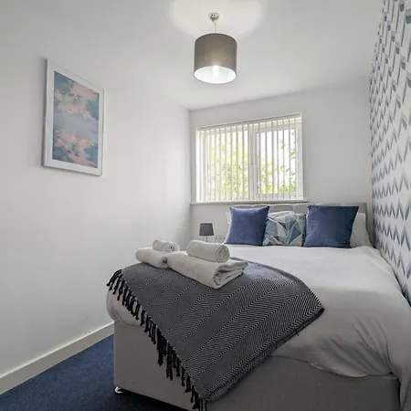 Beautiful & Homely 2bd Flat - Manchester! Apartment