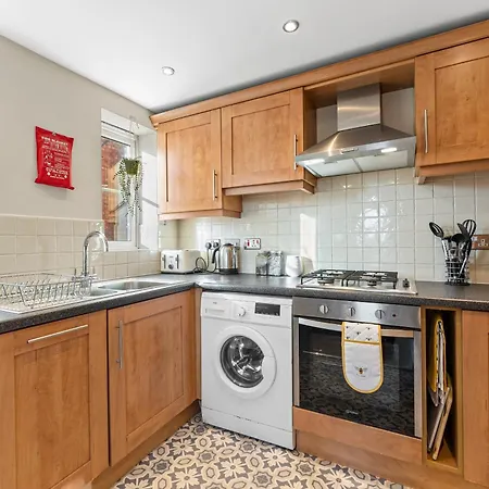 Designer - Great Location! *