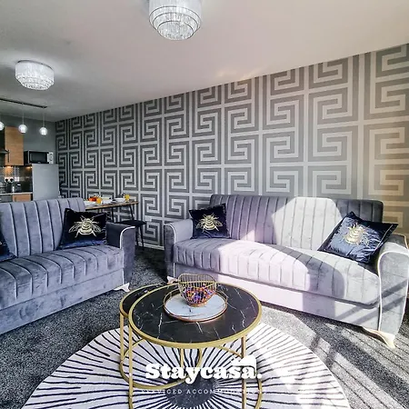 Luxury Sportcity Amazing Views With Parking Apartment