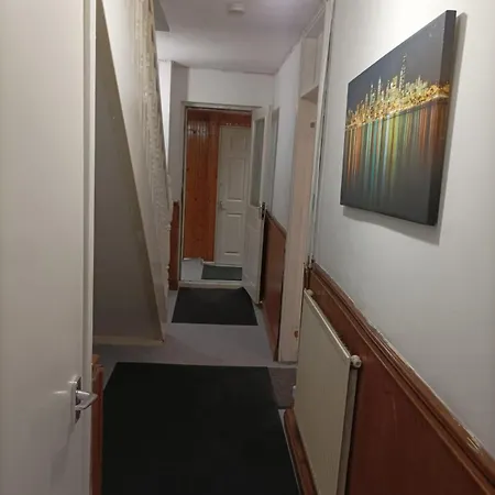 Ancoats Budget House - Centre Apartment
