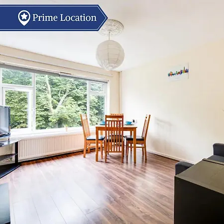 Convenient 1bed Apt Close To Transport Links 아파트 *
