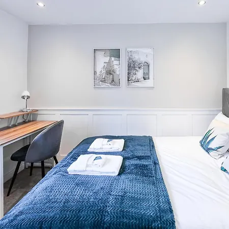 Bright 2 Bedroom With Balcony In Centre Apartament Manchester