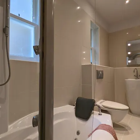 Stunning Period 1bd Flat - Manchester! * Manchester