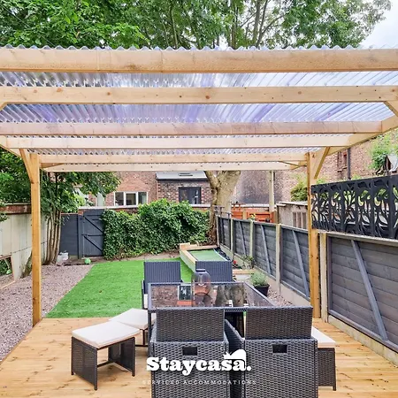 Holiday home Spacious 5br In Leafy Withington Manchester
