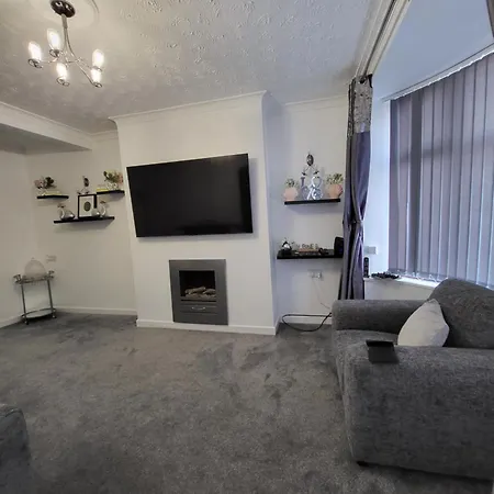 Serene 3br With Free Parking *