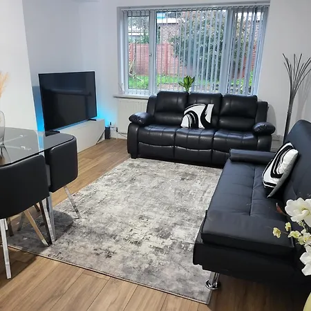 아파트 Spacious & Cosy In