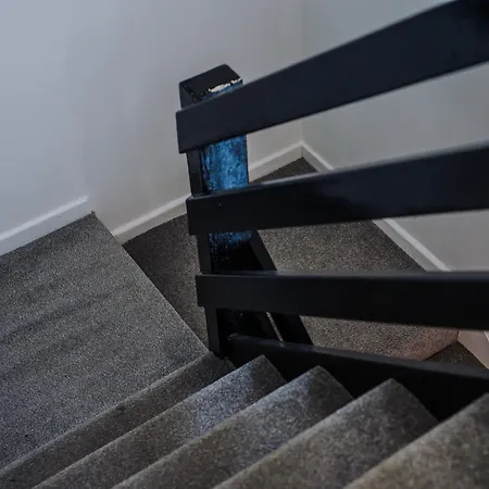 別荘 Pass The Keys Salford Haven 3-bed With Garden, Moments From Centre & Media マンチェスター