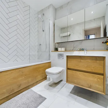 Luxury Stunning 2bedroom Centre 公寓 *