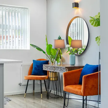 Free Parking 5 Minutes From Centre * Manchester