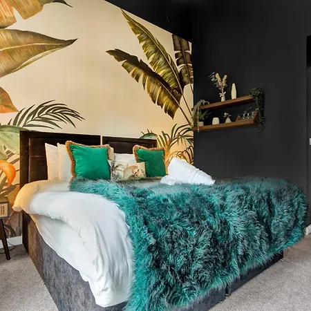Holiday home Free Parking Luxury Safari House