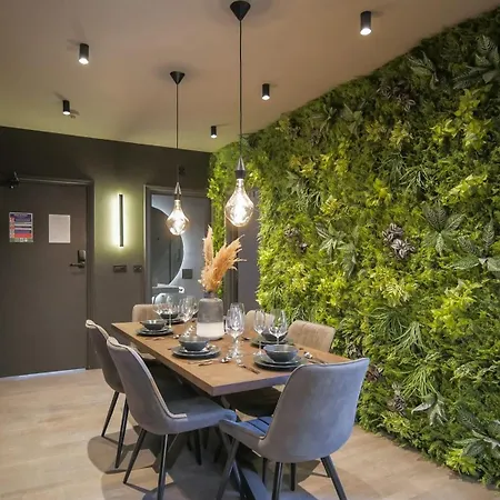 Midnight By The Heim Residences Apartament Manchester