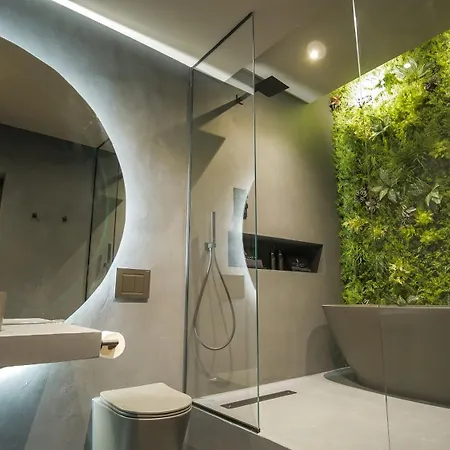 Midnight By The Heim Residences Apartment *