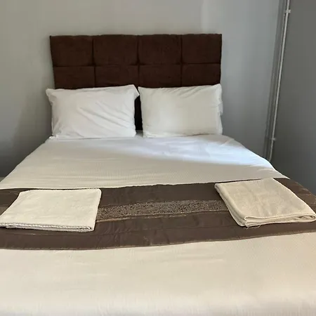 Assheton Hotel 2*