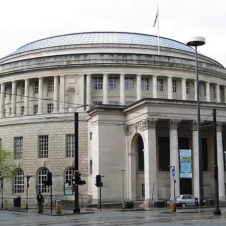 Lejlighed Centre Apartment, Skyline View *