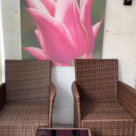 Great Value Comfort Free Parking Near *