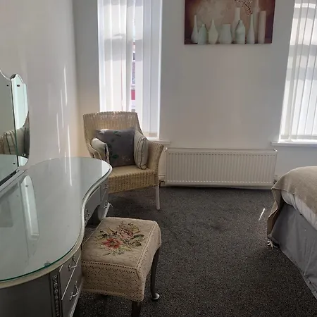 Gorgeous Stylish Cheri Victorian House In Holiday home