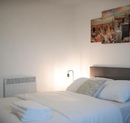 Apartment Stunning 2bedroom Manchester