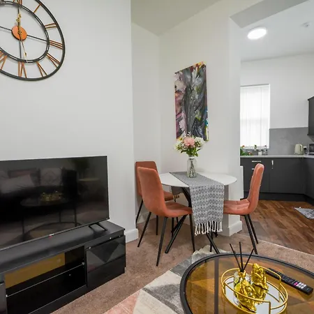Apartment Stylish With Free Parking *
