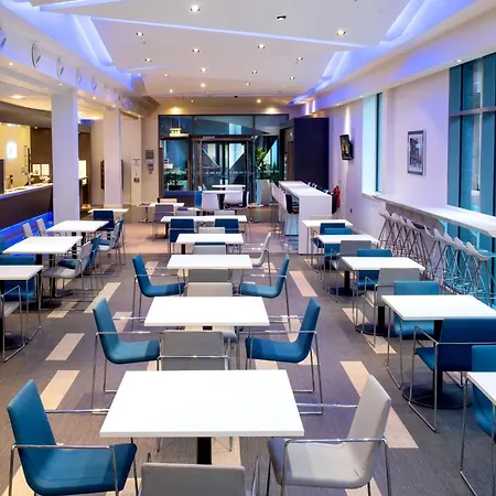 Express Centre Arena By Ihg Otel Manchester