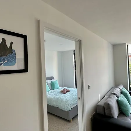 Apartment Lux Livin' - Luxury 2 Bed With Sky Garden