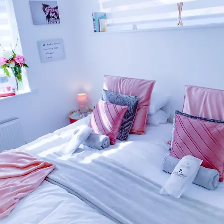 Royal At Coop Live Etihad, Sports 3* Mánchester