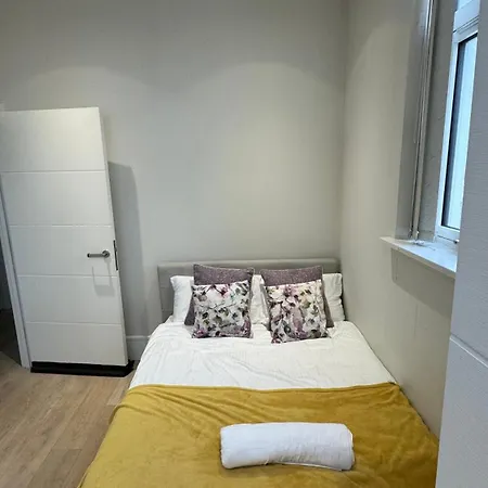 Stunning Salford Quays Apartment Manchester