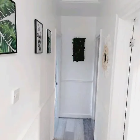 Apartment Cosy And Private House Close To Town Manchester