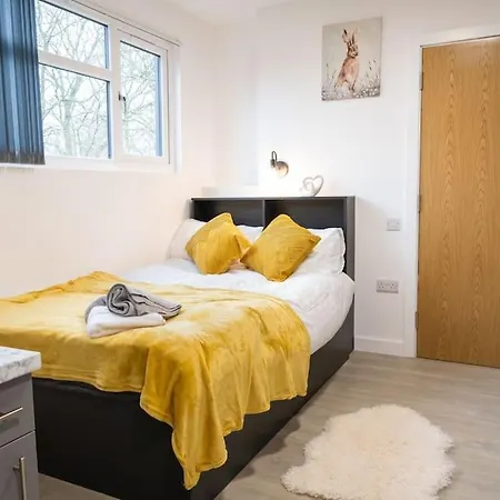 Sleek And Stylish Studio: Old Trafford
