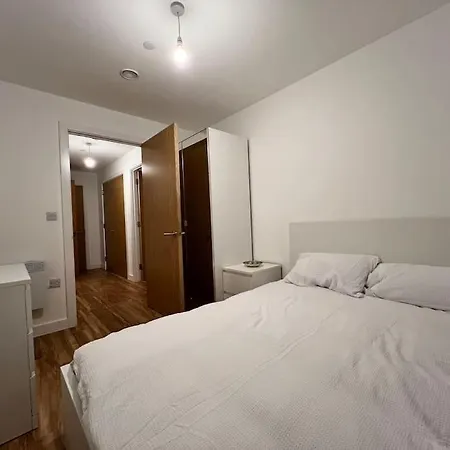 Apartment 19th Floor 2 Bedroom With Stunning Views
