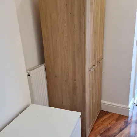 Scotland Street, Newton Heath Affittacamere