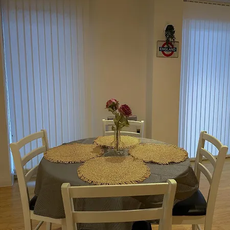 Entire 2br Flat In City Centre Apartment Manchester