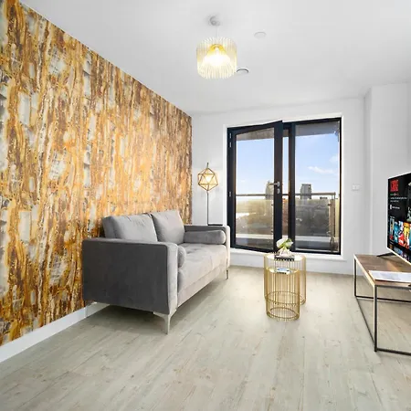 The Caliber Collection Luxury Centre - Caliber Stays Serviced Homes - Free Wifi Balcony Terrace Waterfront Views Appartement